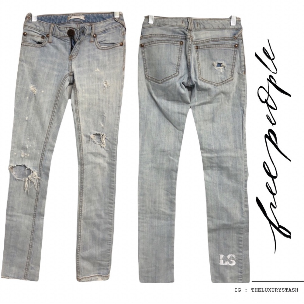 ⚫️ FREE PEOPLE DISTRESSED JEANS SIZE 24​​​​​